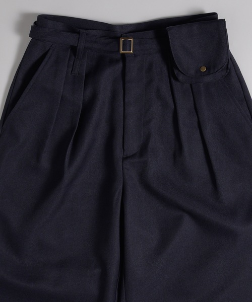 MUHET(ミュエータ)の「belted wide slacks pants / ポケット付きスラックスパンツ(スラックス・レディース・ネイビー/ブラウン・MEDIUM/SMALL)」の22枚目の写真