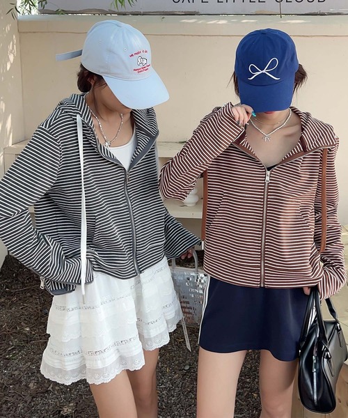 aimoha(アイモハ)の「ボーダー柄ジップアップ(パーカー・レディース・チョコ/ブラック/ライトグレー/ホワイト/ダークグレー・FREE)」の14枚目の写真