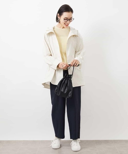 MICHEL KLEIN(ミッシェル・クラン)の「フード付きオーバーサイズコート(その他アウター・レディース・ブラック/アイボリー・38)」の4枚目の写真