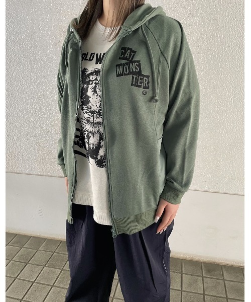 WORLD WIDE LOVE!(ワールドワイドラブ)の「布帛切り替えパーカー(パーカー・レディース・スミクロ/オートミール/カーキ・1)」の19枚目の写真