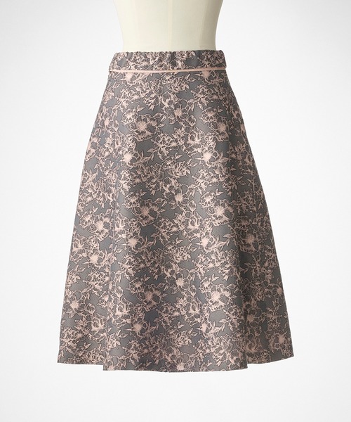 セール】フラワージャガードフレアスカート（スカート）｜STRAWBERRY  