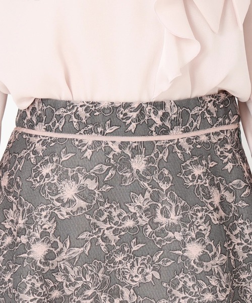 セール】フラワージャガードフレアスカート（スカート）｜STRAWBERRY  