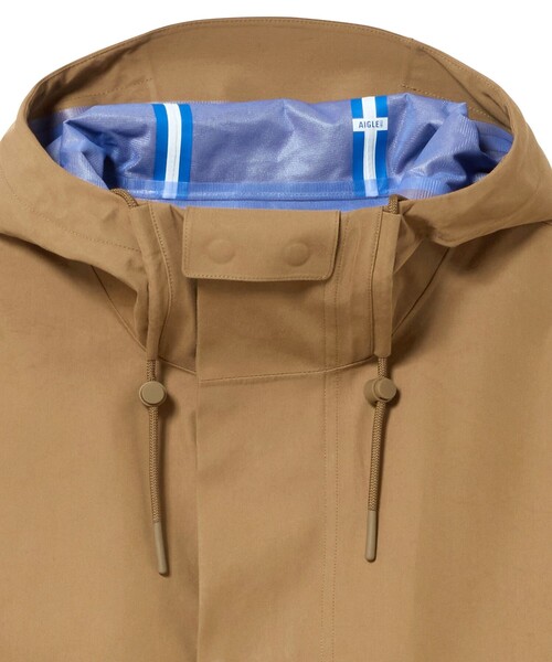 AIGLE(エーグル)の「MTD防水 透湿 フーデッドミドル丈ジャケット /マウンテンパーカー(マウンテンパーカー・メンズ・ブラック/キャメル・L/S/M/XL)」の12枚目の写真