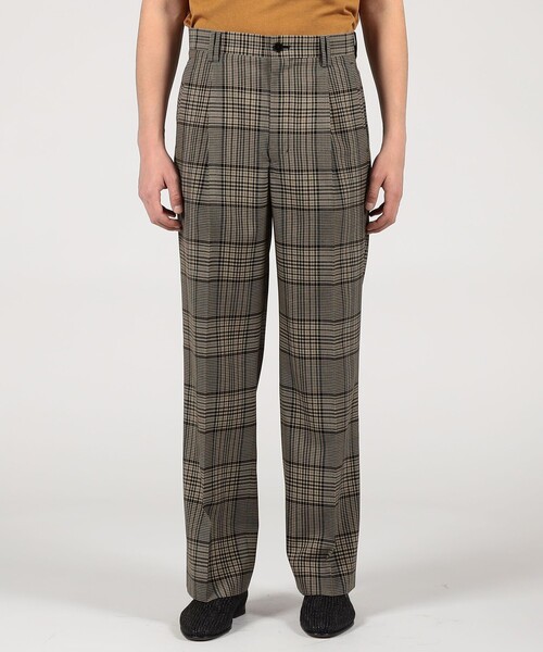 TOMORROWLAND （トゥモローランド）の「ハルトウール 1プリーツ バレルパンツ（その他パンツ・メンズ・ネイビー/マスタード/ブラウン系その他・XS/S/M/L）」の9枚目の写真