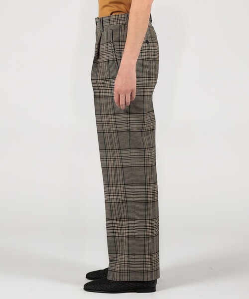 TOMORROWLAND （トゥモローランド）の「ハルトウール 1プリーツ バレルパンツ（その他パンツ・メンズ・ネイビー/マスタード/ブラウン系その他・XS/S/M/L）」の10枚目の写真