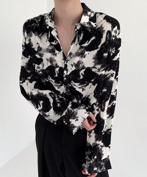 CREARE -LINO-（クレアーレリノ）の「〈ユニセックス商品〉転写プリント ルーズ総柄シャツ（シャツ/ブラウス・メンズ・ブラック・M/S）」の12枚目の写真