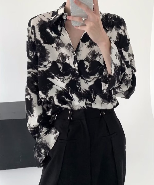 CREARE -LINO-（クレアーレリノ）の「〈ユニセックス商品〉転写プリント ルーズ総柄シャツ（シャツ/ブラウス・メンズ・ブラック・M/S）」の15枚目の写真