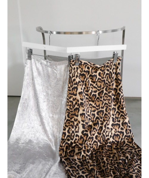 Katrin TOKYO(カトリーントーキョー)の「mermaid long skirt(スカート・レディース・レオパード/グレー系・FREE/XS)」の7枚目の写真