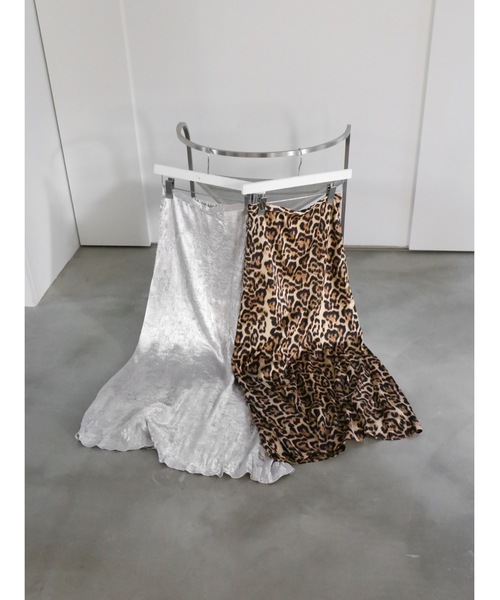 Katrin TOKYO(カトリーントーキョー)の「mermaid long skirt(スカート・レディース・レオパード/グレー系・FREE/XS)」の3枚目の写真