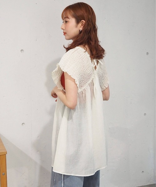 tiptop（ティップトップ）の「肩シャーリングミニワンピース（ワンピース・レディース・アイボリー/ブラック/グリーン・FREE）」の9枚目の写真