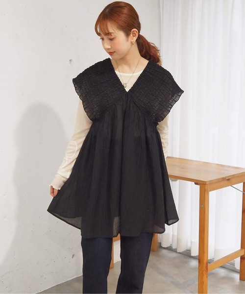 tiptop（ティップトップ）の「肩シャーリングミニワンピース（ワンピース・レディース・アイボリー/ブラック/グリーン・FREE）」の17枚目の写真