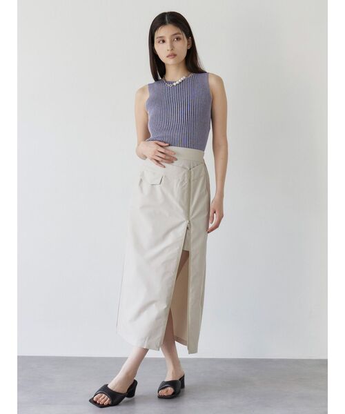 MURUA（ムルーア）の「ダブルウエストZIPスカート（スカート・レディース・アイボリー/カーキ/ブラック・2/1）」の9枚目の写真