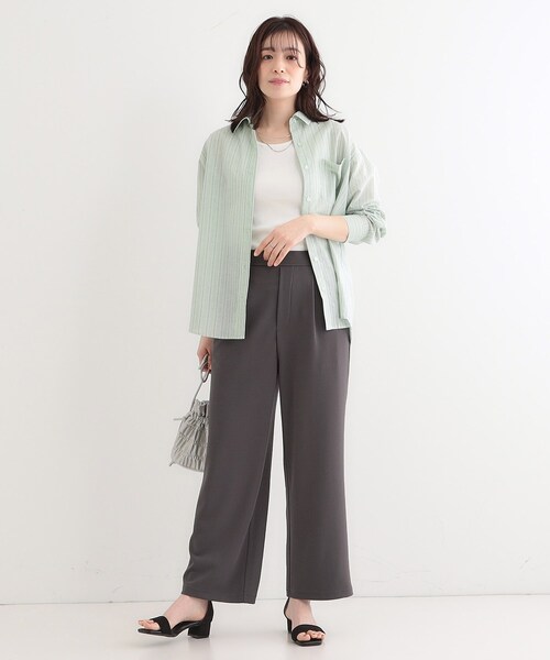 SHOO・LA・RUE（シューラルー）の「【洗える/しわになりにくい】脚のラインを拾いにくい スマートイージー ワイドパンツ（その他パンツ・レディース・チャコールグレー/ブラック/ベージュ・01/02/03/04）」の14枚目の写真