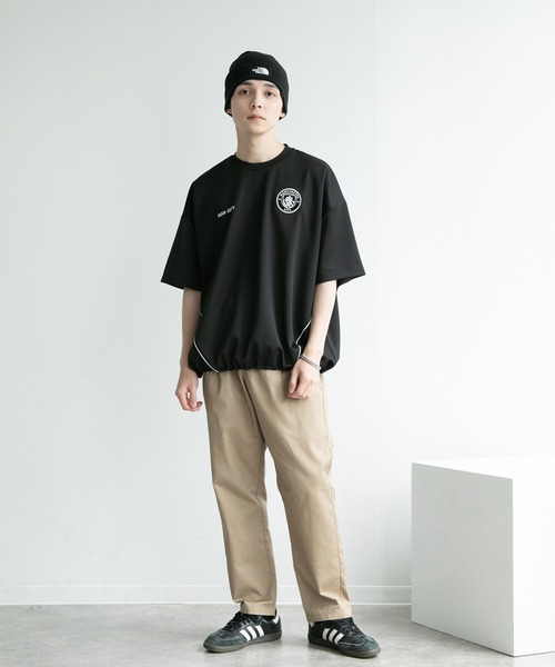 CORPUS SELECT(コーパストーキョー)の「【Manchester City/マンチェスターシティー】エンブレムロゴワッペン裾ドロスト半袖Tシャツ(Tシャツ/カットソー・メンズ・ネイビー/ホワイト/ブラック/チャコールグレー・M/L)」の11枚目の写真