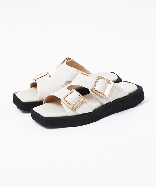 Au BANNISTER(オゥバニスター)の「ダブルペルト ボリュームソールサンダル(サンダル・レディース・ブラック/アイボリー/ブラウン系その他・S/M/L)」の4枚目の写真