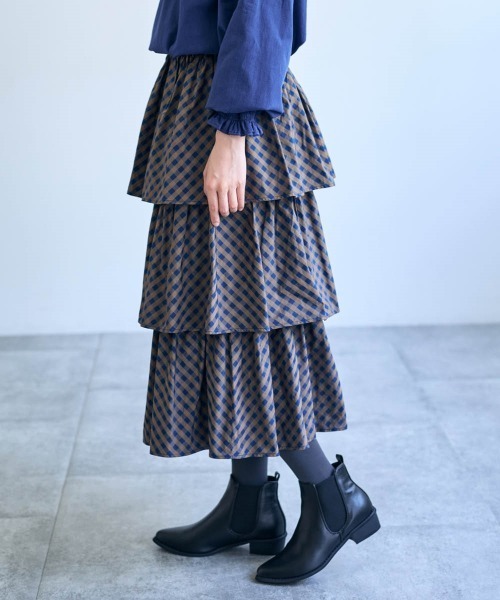 SMILE LAND（スマイルランド）の「チェック柄ティアードスカート＜大きいサイズ有＞【Otona Purete】（スカート・レディース・ベージュ系/ネイビー系・5L/4L/3L/LL/L/M）」の12枚目の写真