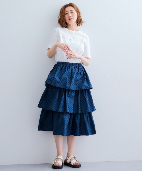SMILE LAND（スマイルランド）の「チェック柄ティアードスカート＜大きいサイズ有＞【Otona Purete】（スカート・レディース・ベージュ系/ネイビー系・5L/4L/3L/LL/L/M）」の3枚目の写真