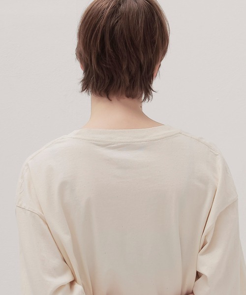 DRESSLAVE（ドレスレイブ）の「NEWTONE / CITY Tee(オーバーサイズロゴTシャツ SS25TSCCITY)（Tシャツ/カットソー・レディース・ベージュ/グレー・36）」の7枚目の写真