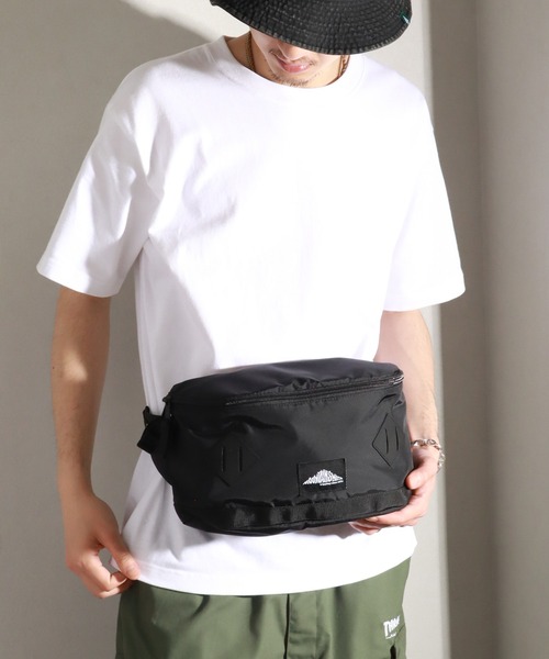 XLARGE×MOUNTAINSMITH ボディバッグ　 ウエストバッグ MOUNTAIN SMITH ボディーバッグ マウンテンスミス ウエスト