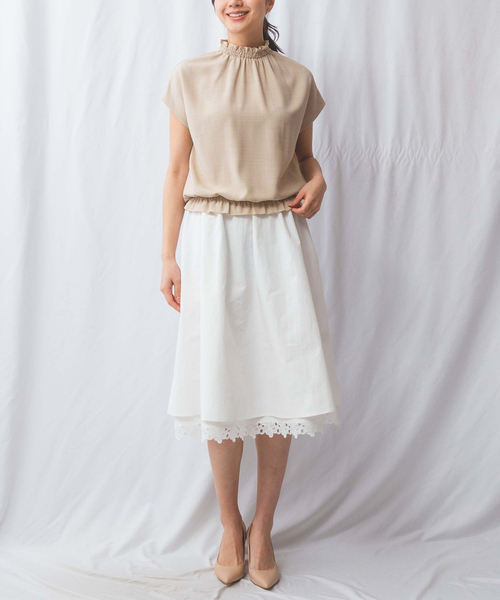 NARACAMICIE(ナラカミーチェ)の「【NARACAMICIE】麻調フレンチスリーブ半袖シャーリングブラウス(シャツ/ブラウス・レディース・ホワイト/グリーン/ブラウン・XL/M/L)」の5枚目の写真