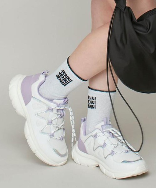 JENNI(ジェニィ)の「オーロララインメッシュスニーカー(スニーカー・キッズ・ブラック/シルバー/ラベンダー・23cm/22cm/21cm/20cm/24cm)」の2枚目の写真