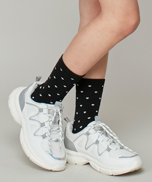 JENNI(ジェニィ)の「オーロララインメッシュスニーカー(スニーカー・キッズ・ブラック/シルバー/ラベンダー・23cm/22cm/21cm/20cm/24cm)」の3枚目の写真