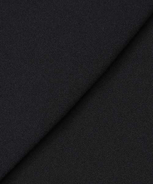 CINOH(チノ)の「BACK SATIN GEORGETTE DRESS(ワンピース・レディース・ライトグレー/ブラック・38/36)」の6枚目の写真