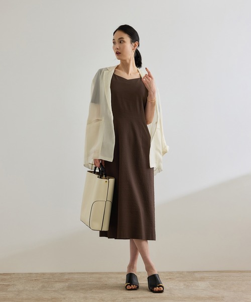 ROPE'(ロペ)の「【洗える】スクエアーネックワンピース(ジャガード/サッカー素材)(ワンピース・レディース・ブラウン/ブルー/ブラック・36/38)」の13枚目の写真