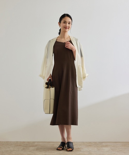 ROPE'(ロペ)の「【洗える】スクエアーネックワンピース(ジャガード/サッカー素材)(ワンピース・レディース・ブラウン/ブルー/ブラック・36/38)」の22枚目の写真
