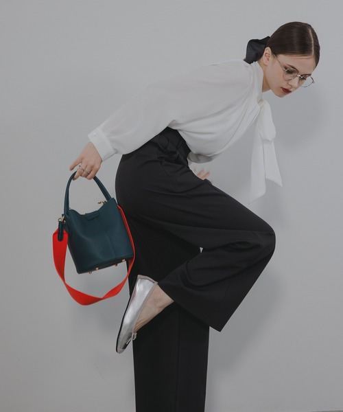 antic rag（アンティックラグ）の「Lamine ラミネ（ハンドバッグ・レディース・ブラック/シルバー/イエロー/ベージュ/グリーン/ピンク/ブルーグリーン/マスタード/アッシュブラウン・FREE）」の14枚目の写真