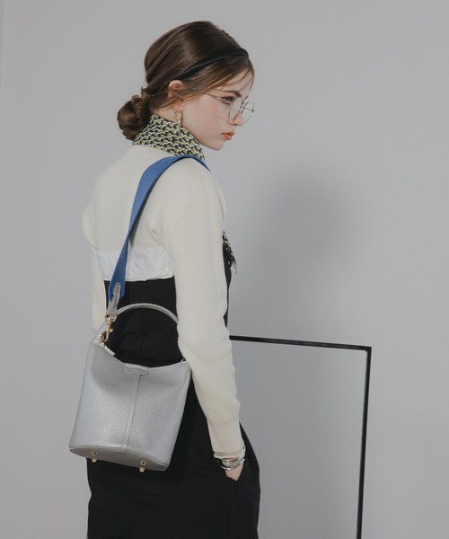 antic rag（アンティックラグ）の「Lamine ラミネ（ハンドバッグ・レディース・ブラック/シルバー/イエロー/ベージュ/グリーン/ピンク/ブルーグリーン/マスタード/アッシュブラウン・FREE）」の11枚目の写真