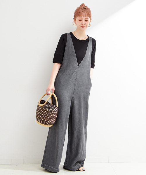 B.C STOCK(ベーセーストック)の「《追加》【WEB限定】DU JOUR/デュ ジュール V NECK JEAN SALOPETTE(サロペット/オーバーオール・レディース・スカイブルー/グレー・FREE)」の3枚目の写真