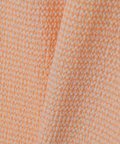 70282737_14