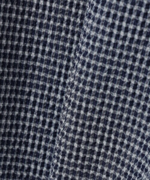 70282737_12