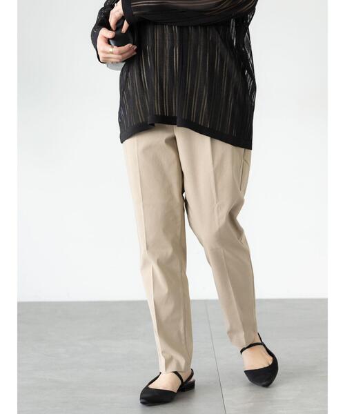 Lugnoncure（ルノンキュール）の「ストレッチテーパードパンツ（その他パンツ・レディース・ブラック/チャコールグレー/オフホワイト/ブルー/ベージュ・M/S/L）」の4枚目の写真