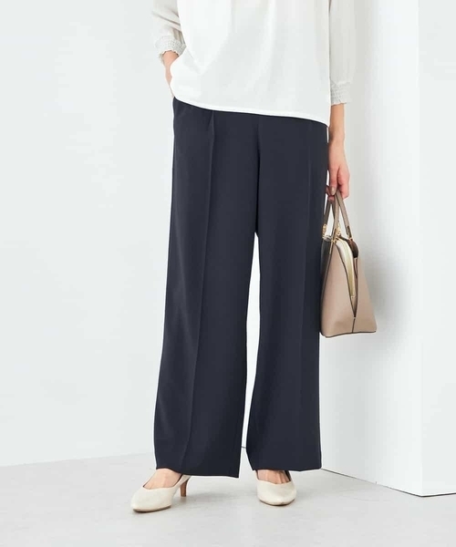 a.v.v（アーヴェヴェ）の「【接触冷感/洗える/イージーケア】美ラクるスッキリ見えワイドパンツ（その他パンツ・レディース・グレー系その他/ブラック/ネイビー/モカ・36/38/40/42/34）」の4枚目の写真