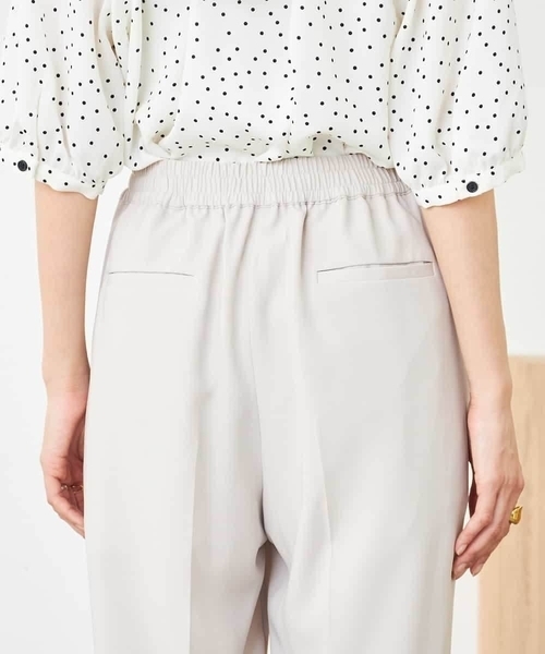 a.v.v（アーヴェヴェ）の「【接触冷感/洗える/イージーケア】美ラクるスッキリ見えワイドパンツ（その他パンツ・レディース・グレー系その他/ブラック/ネイビー/モカ・36/38/40/42/34）」の11枚目の写真