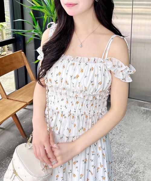 INGNI（イング）の「花柄2Wayフリルノースリブラウス(セットアップ対応)（シャツ/ブラウス・レディース・ホワイト×ブルー/ブラック×ブルー/ホワイト×イエロー・M）」の18枚目の写真