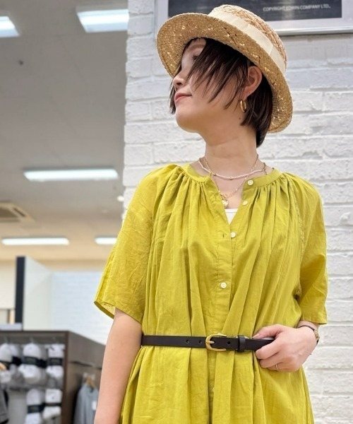 Right-on(ライトオン)の「【HONEYSUCKLE ROSE】半袖ワンピース(シャツワンピース・レディース・ブラック/ベージュ/イエロー・L/M)」の3枚目の写真