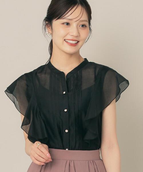 couture brooch（クチュールブローチ）の「【洗える・オシャレな透け感】タックデザインフレア袖シアーブラウス（シャツ/ブラウス・レディース・サンドベージュ/アイボリー/ブラック・36/38/42）」の2枚目の写真