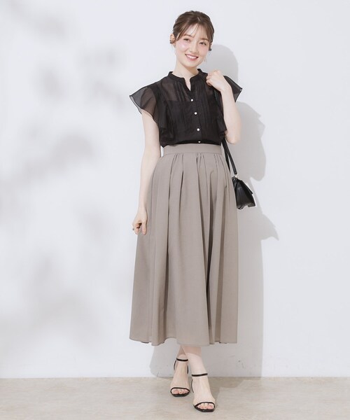 couture brooch（クチュールブローチ）の「【洗える・オシャレな透け感】タックデザインフレア袖シアーブラウス（シャツ/ブラウス・レディース・サンドベージュ/アイボリー/ブラック・36/38/42）」の18枚目の写真