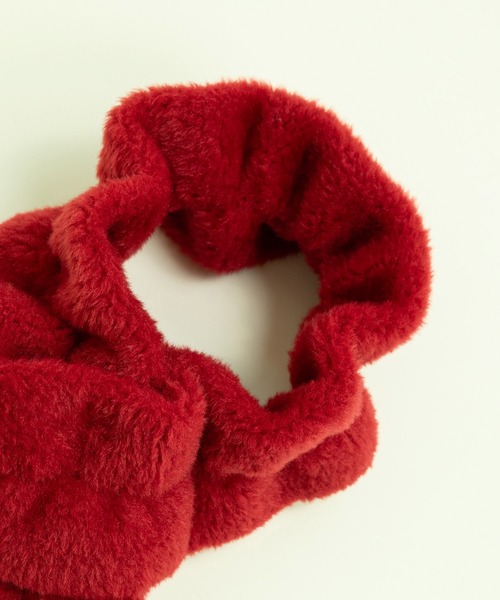 CHILD WOMAN（チャイルドウーマン）の「フェイクファー シャーリングマフラー（マフラー・レディース・ピンク/レッド/ネイビー・FREE）」の14枚目の写真