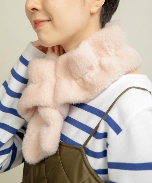 CHILD WOMAN（チャイルドウーマン）の「フェイクファー シャーリングマフラー（マフラー・レディース・ピンク/レッド/ネイビー・FREE）」の5枚目の写真