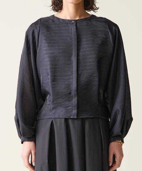 Tiara（ティアラ）の「シアードルマンブラウス（シャツ/ブラウス・レディース・ネイビー/セージグリーン・FREE）」の6枚目の写真