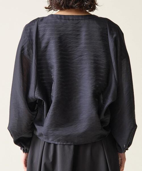 Tiara（ティアラ）の「シアードルマンブラウス（シャツ/ブラウス・レディース・ネイビー/セージグリーン・FREE）」の8枚目の写真