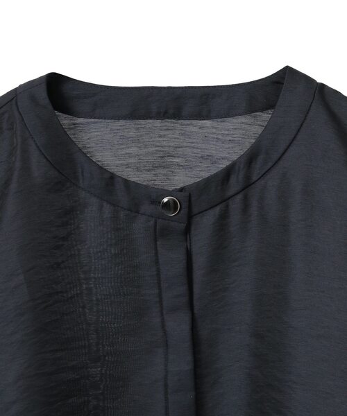 Tiara（ティアラ）の「シアードルマンブラウス（シャツ/ブラウス・レディース・ネイビー/セージグリーン・FREE）」の12枚目の写真