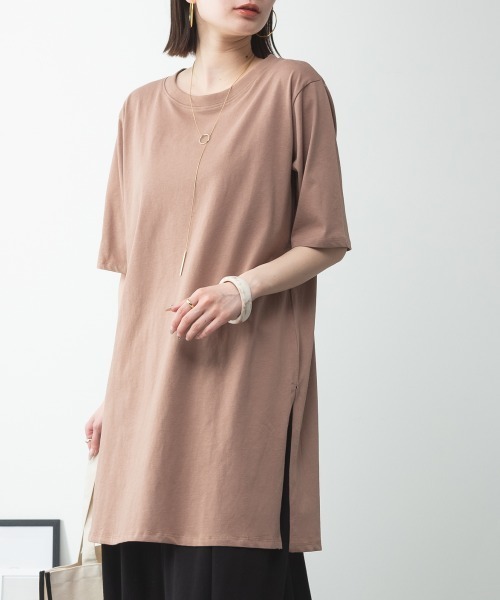 RCD(アールシーディー)の「コットン5分袖チュニックTシャツ(Tシャツ/カットソー・レディース・モカ/ブラック/カーキ/グレイッシュベージュ/オフホワイト・F)」の4枚目の写真
