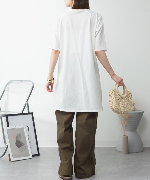 RCD(アールシーディー)の「コットン5分袖チュニックTシャツ(Tシャツ/カットソー・レディース・モカ/ブラック/カーキ/グレイッシュベージュ/オフホワイト・F)」の22枚目の写真