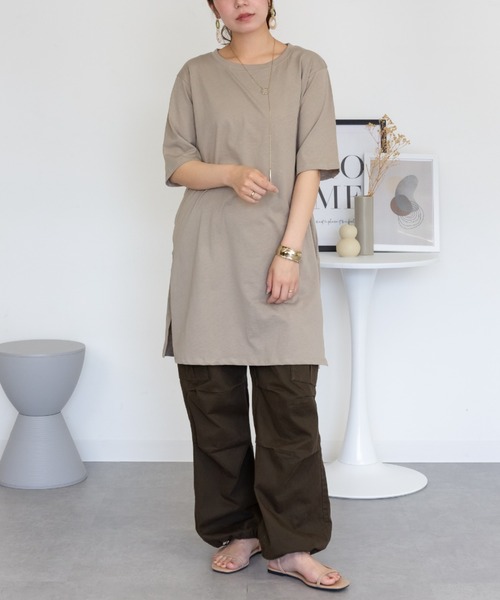 RCD(アールシーディー)の「コットン5分袖チュニックTシャツ(Tシャツ/カットソー・レディース・モカ/ブラック/カーキ/グレイッシュベージュ/オフホワイト・F)」の7枚目の写真