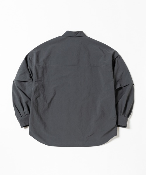 meanswhile(ミーンズワイル)の「Detachable Sleeve Snap SH(シャツ/ブラウス・メンズ・チャコール/ベージュ系その他・1(S)/3(L))」の4枚目の写真